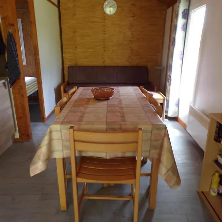 샬레 En Bordure De Foret *